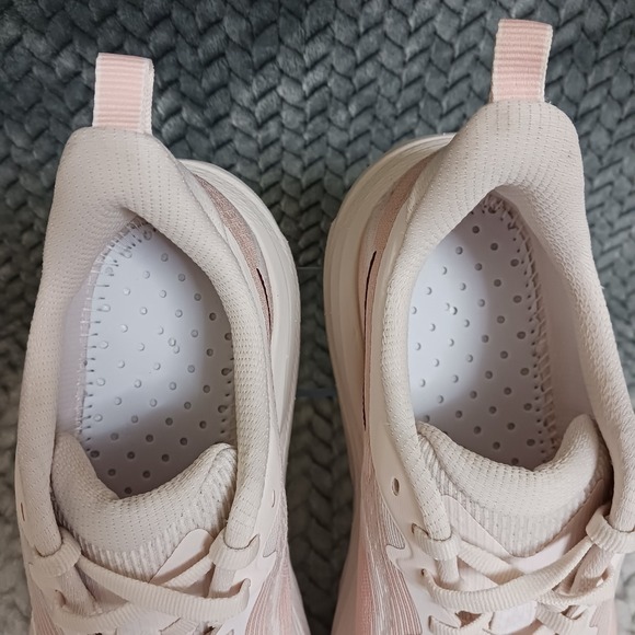Hoka Skyflow Women's Running Shoes Rose Cream Size 8B Sample Not For Resale Rare - Picture 8 of 16